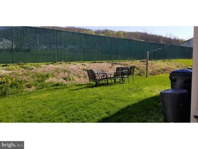 1017 Daisy Dr, Temple, PA 19560 - photo 7