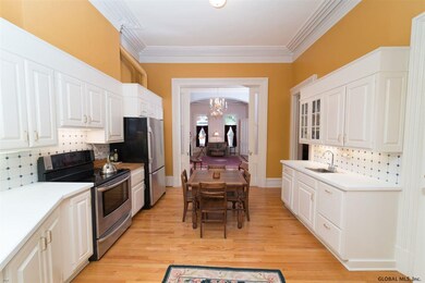 223 Lancaster St, Albany, NY 12210 - photo 6