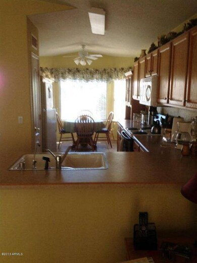 Waterview Kitchen Eat in Area