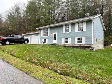 7901 Carlisle Dr, Ashland, KY 41102 - photo 2