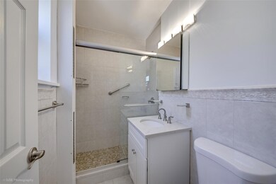 Celtic Park unit 5F, Woodside, NY 11377 - photo 7