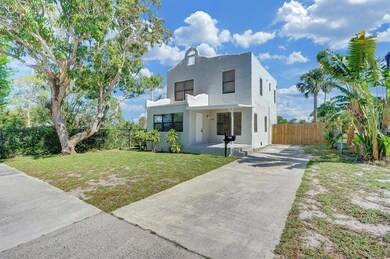 969 39th Ct, West Palm Beach, FL 33407 - photo 2