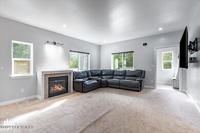 06-Living Room_KC_01146-Edit