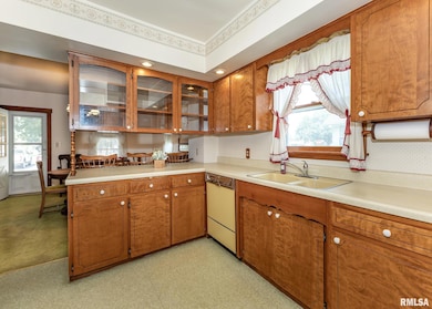 304 S 5th Ave, New Windsor, IL 61465 - photo 3