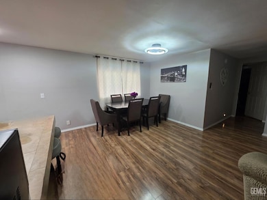 6201 Wible Rd unit 25, Bakersfield, CA 93313 - photo 5