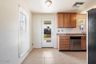 1845 E Cypress St, Phoenix, AZ 85006 - photo 6