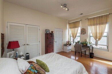 3 Greenwich Dr unit 108, Jersey City, NJ 07305 - photo 2