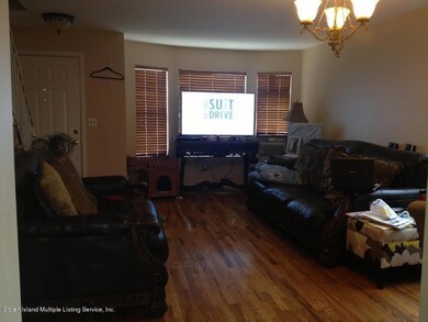 67 Seneca St, Staten Island, NY 10310 - photo 4