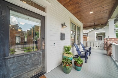 921 Columbia St, Houston, TX 77007 - photo 5