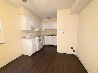 2739 Beulah Rd, Columbus, OH 43211 - photo 3