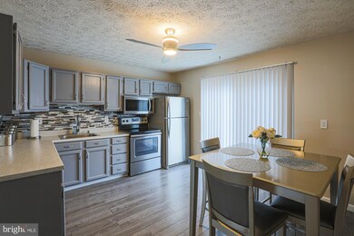 910 Olive Branch Ct, Edgewood, MD 21040 - photo 5