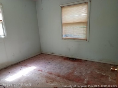 658 Stoneykirk Dr, Fayetteville, NC 28314 - photo 4