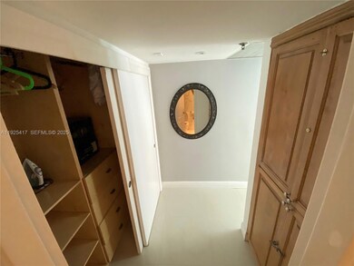 Castle Beach Club Condo unit 1504, Miami Beach, FL 33140 - photo 5