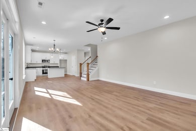 521 Burton Rd, Greer, SC 29651 - photo 5