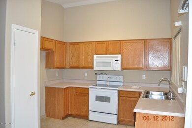 KITCHEN (1)