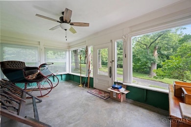 4771 Shepherd Creek Rd, Cincinnati, OH 45223 - photo 5