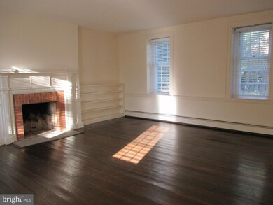 10805 Dumfries Rd, Manassas, VA 20112 - photo 7