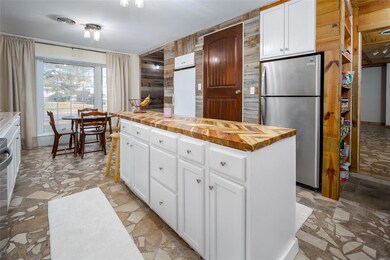 3126 Chisholm Trail, Enid, OK 73701 - photo 7