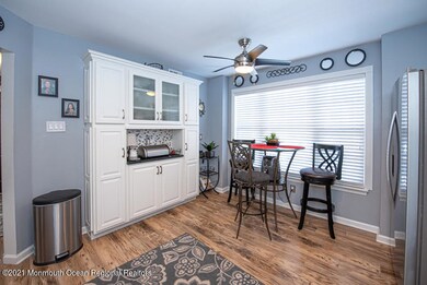 30 H pantry