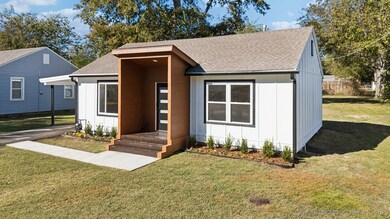 220 W Memphis St, Broken Arrow, OK 74012 - photo 2