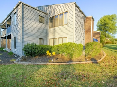 101 Manor Dr unit A, Forest, VA 24551 - photo 3