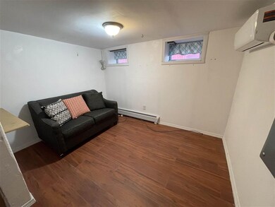 33 Lock St unit B, Nashua, NH 03064 - photo 2
