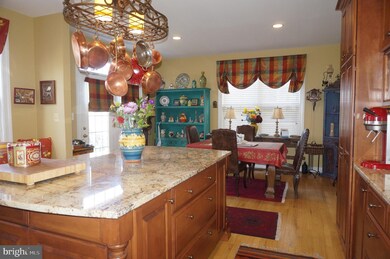 1113 Lincoln Ave, Falls Church, VA 22046 - photo 6