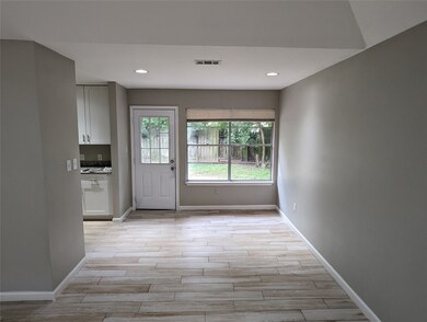 16331 Sky Blue Ln, Houston, TX 77095 - photo 3