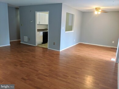 9331 Jarrett Ct, Montgomery Village, MD 20886 - photo 6