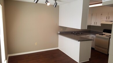 Dining & Kitchen