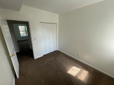 649 E Marquette Rd unit 4, Chicago, IL 60637 - photo 6