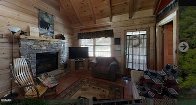 Karens cabin living room