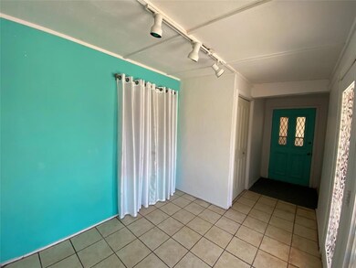 2126 Long Creek Ct, Granbury, TX 76049 - photo 6