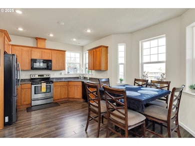 1153 Chinookan Dr, Cascade Locks, OR 97014 - photo 7