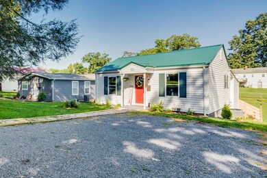 1611 E Watauga Ave, Johnson City, TN 37601 - photo 3