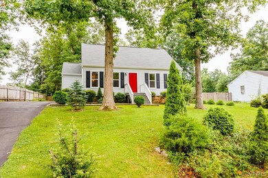 12107 Dehaviland Dr, Midlothian, VA 23112 - photo 2