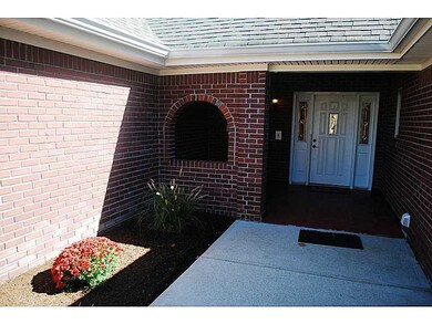 7043 Stonecreek Dr, Plainfield, IN 46168 - photo 7