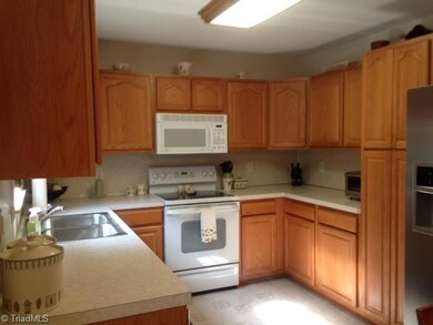 1551 Brookdale Dr, Asheboro, NC 27205 - photo 7