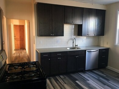 11 Heath St unit 2, Somerville, MA 02145 - photo 4