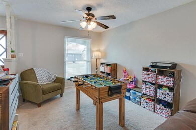 7925 Shannon Ln, North Richland Hills, TX 76180 - photo 5