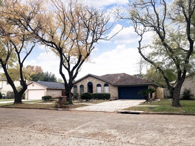 6711 Desert Rose Ln, Houston, TX 77086 - photo 2