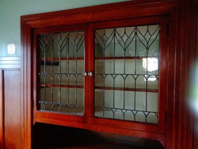 17 Bellevue Ave, Springfield, MA 01108 - photo 3