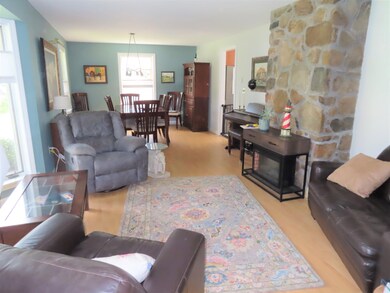 17 Leahy Rd, Keene, NH 03431 - photo 6