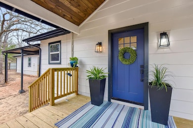 1073 Desvoignes Rd, Denison, TX 75021 - photo 2