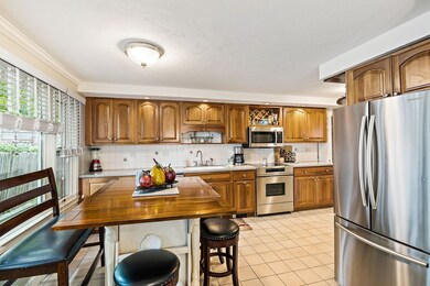 11 Buckingham Rd, Milton, MA 02186 - photo 5