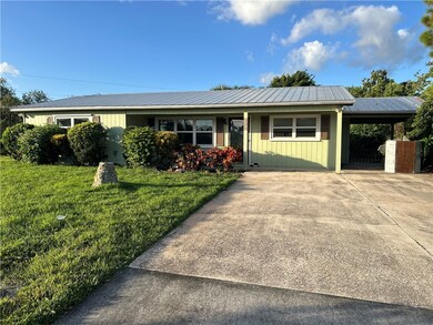 100 S Wimbrow Dr, Sebastian, FL 32958 - photo 2