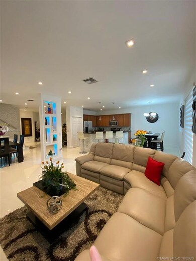 11265 NW 44th Terrace, Doral, FL 33178 - photo 3