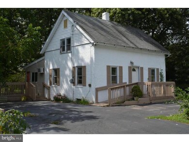 4210 Chestnut Hill Rd, Center Valley, PA 18034 - photo 2