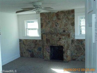 943 Mcdermott St, Asheboro, NC 27205 - photo 5