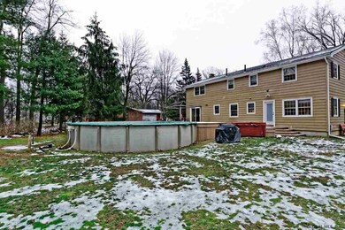 781 Whitney Dr, Schenectady, NY 12309 - photo 2